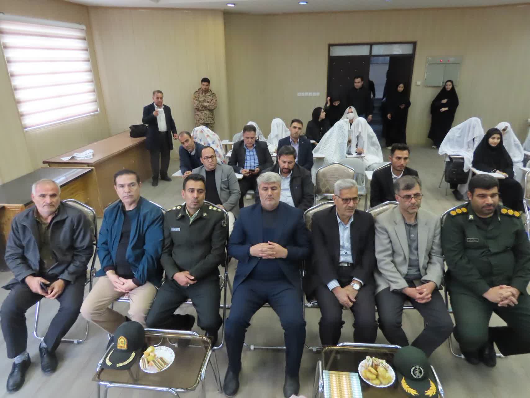 اهداء جهیزیه به نوعروسان توانخواه شهرستان چایپاره