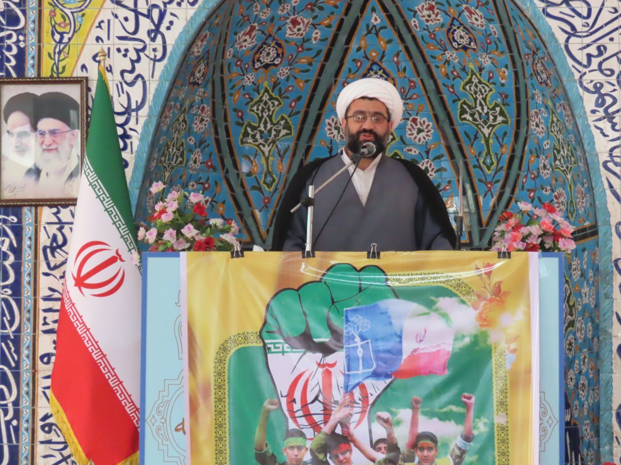 نماز جمعه 13 آبان چایپاره به امامت حجت الاسلام و المسلمین جمشیدی اقامه شد
