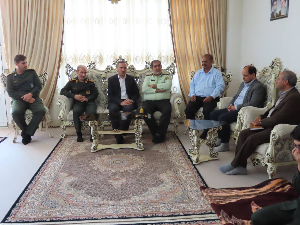 دیدار فرماندار چایپاره با آزادگان سرافراز