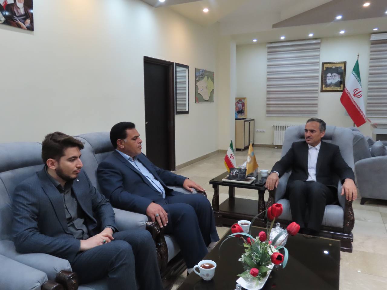 دیدار نوروزی روساء و مدیران دستگاه های اجرایی با فرماندار چایپاره