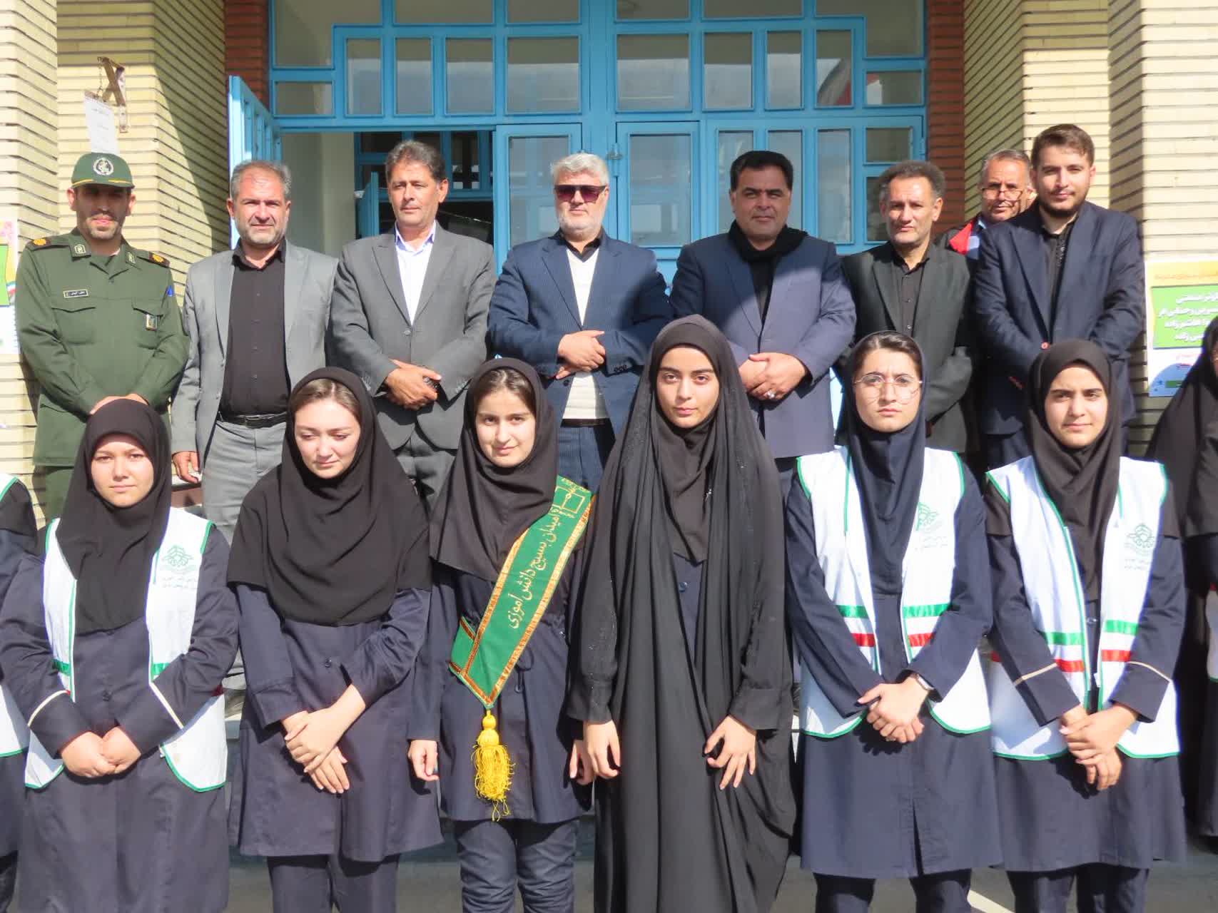 برگزاری انتخابات شورای دانش آموزی دبیرستان معرفت شهرستان چایپاره