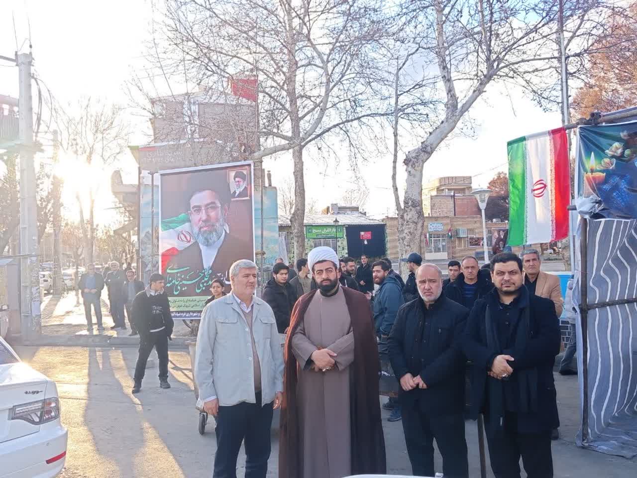 برگزاری مراسم رژه خودرویی در چایپاره