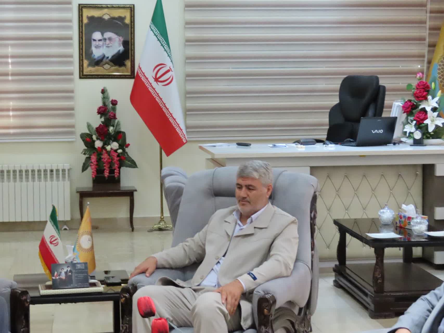 دیدار رییس اداره صنعت ، معدن و تجارت شهرستان با سرپرست فرمانداری چایپاره جهت تبریک انتصاب ایشان