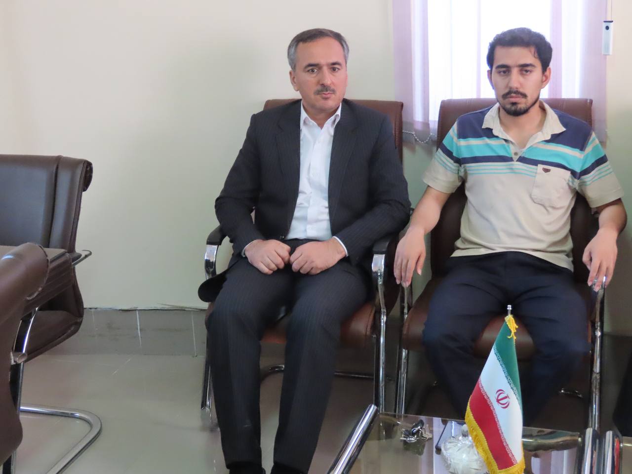 بازدید سرزده سعید شکورزاده فرماندار چایپاره از بنیاد شهید و امور ایثارگران شهرستان