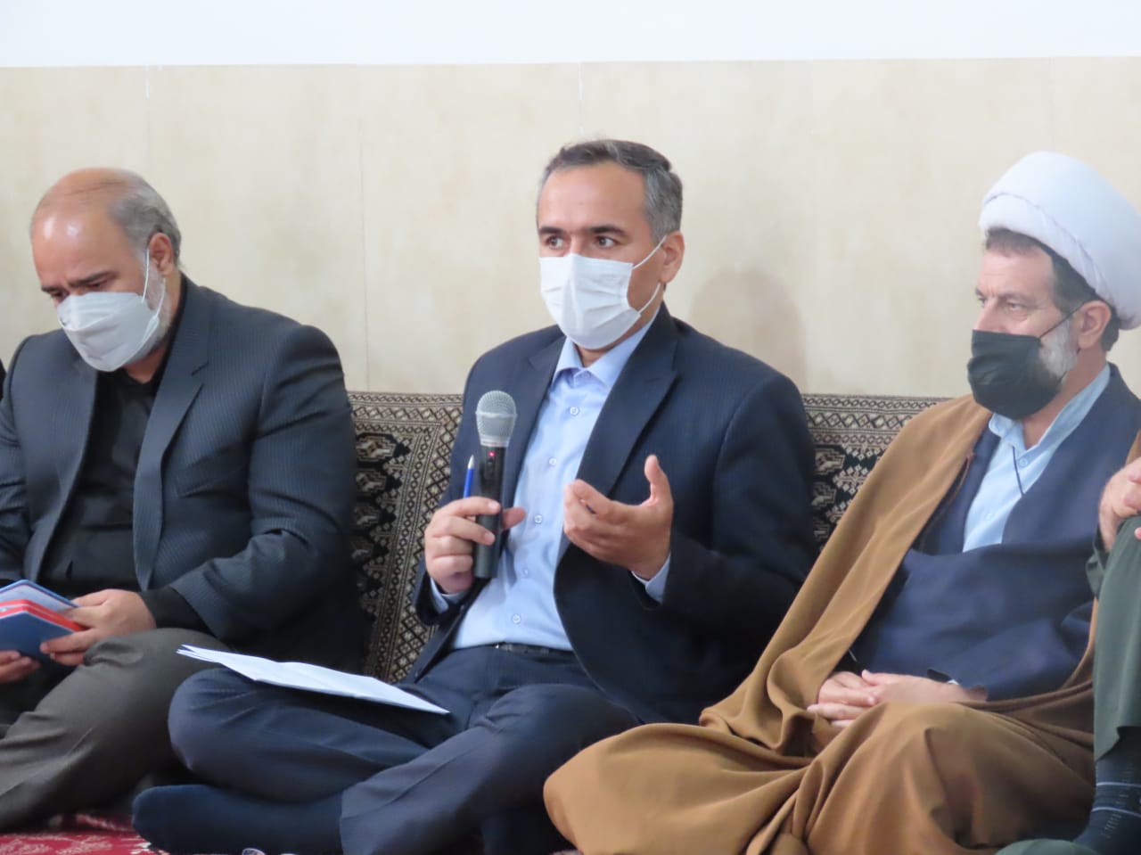 بازدید فرماندار و جمعی از مسئولان شهرستان از روستاهای بخش حاجیلار شهرستان چایپاره