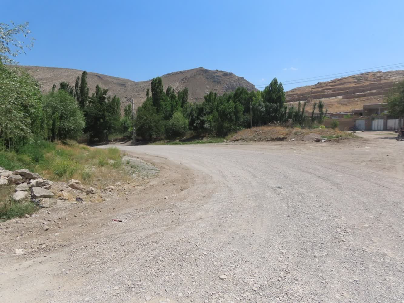 بازدید فرماندار چایپاره و مدیرکل امور روستایی استانداری آذربایجان‌غربی از روستاهای قنات باقربیگ و بسطام