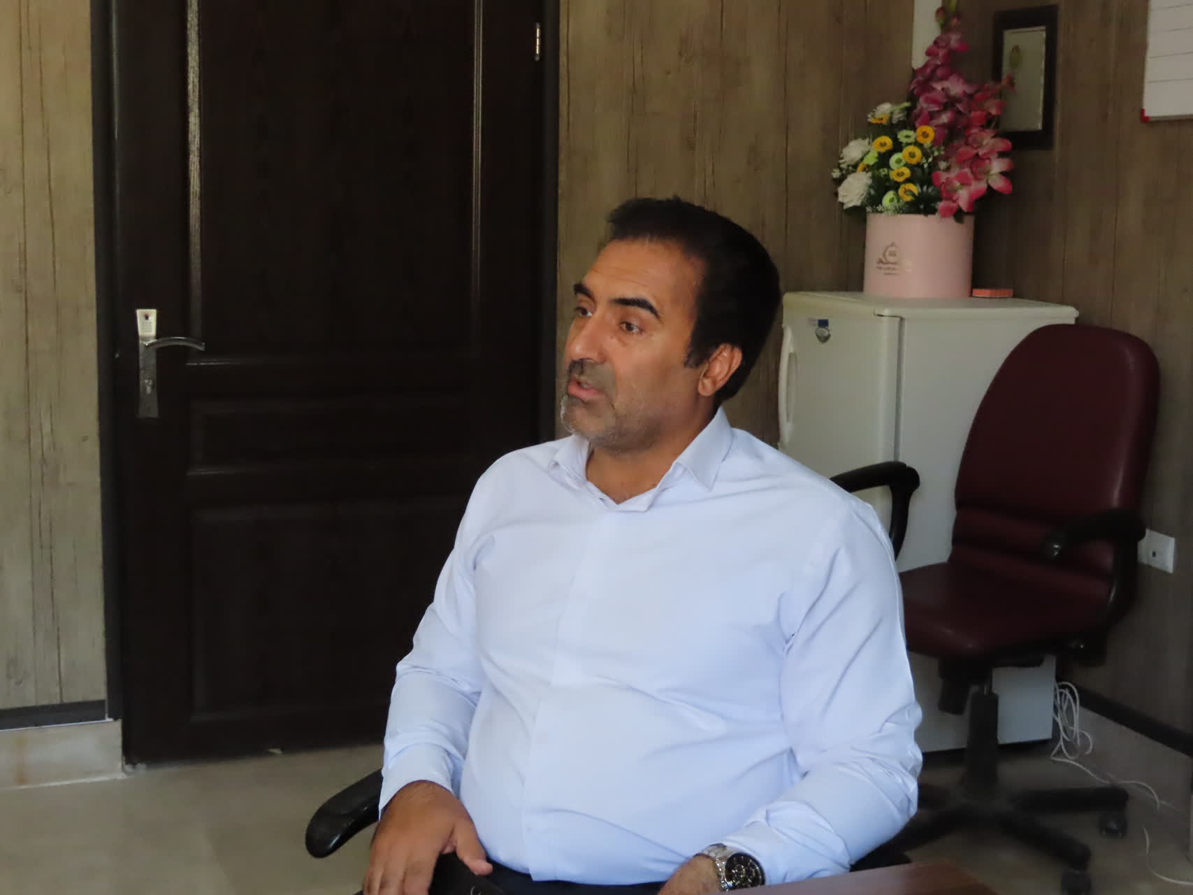 بازدید سرزده سعید شکورزاده فرماندار چایپاره از اداره امور منابع آب