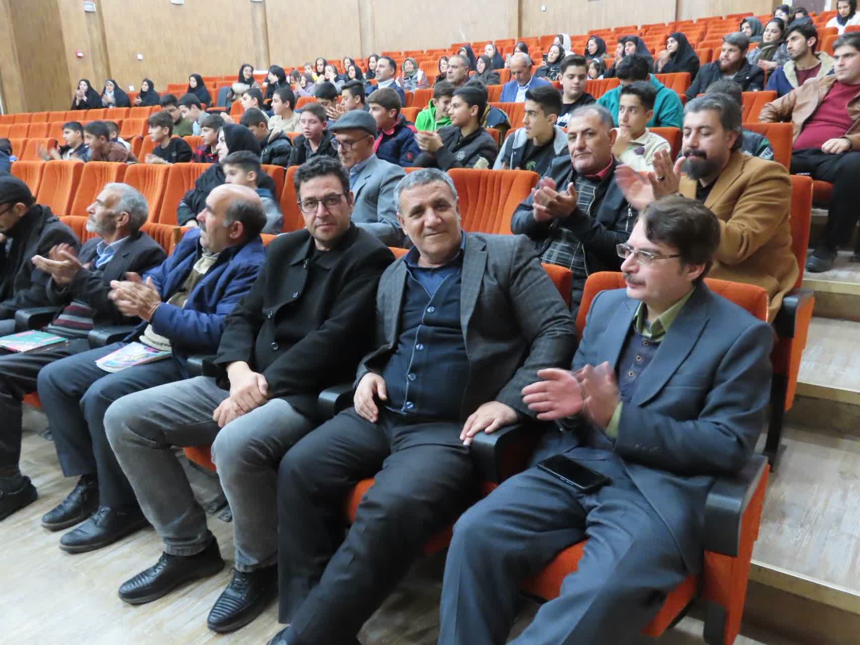 برگزاری آیین فرهنگی و ادبی «عصری با شعر فاطمی»