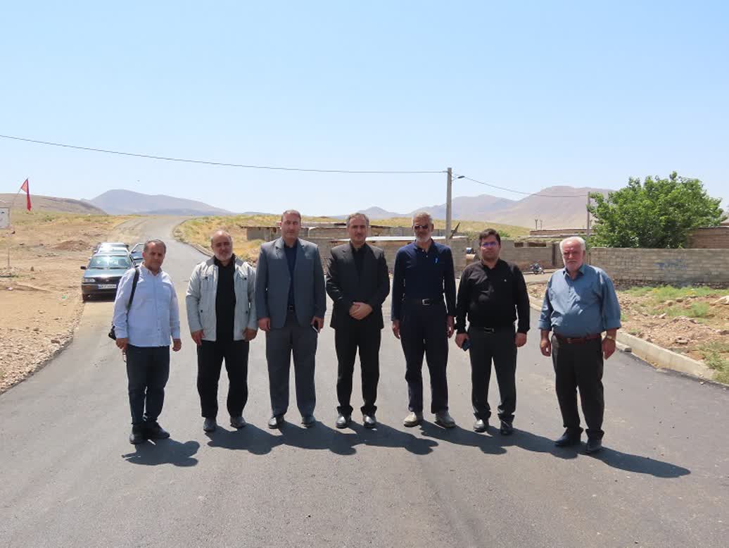 طرح عمرانی بهسازی و آسفالت معابر روستای اسماعیل کهریز آماده افتتاح شد