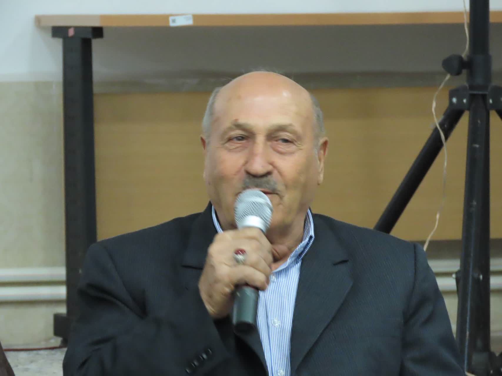 برگزاری مراسم شب شعر به مناسبت هفته دفاع مقدس