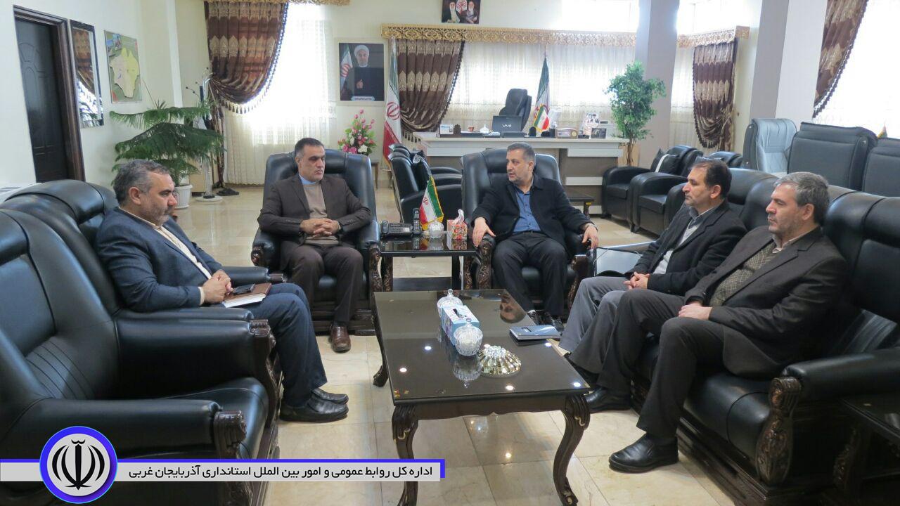 دیدار مدیرکل کمیته امدادامام خمینی (ره) استان با فرماندار شهرستان چایپاره