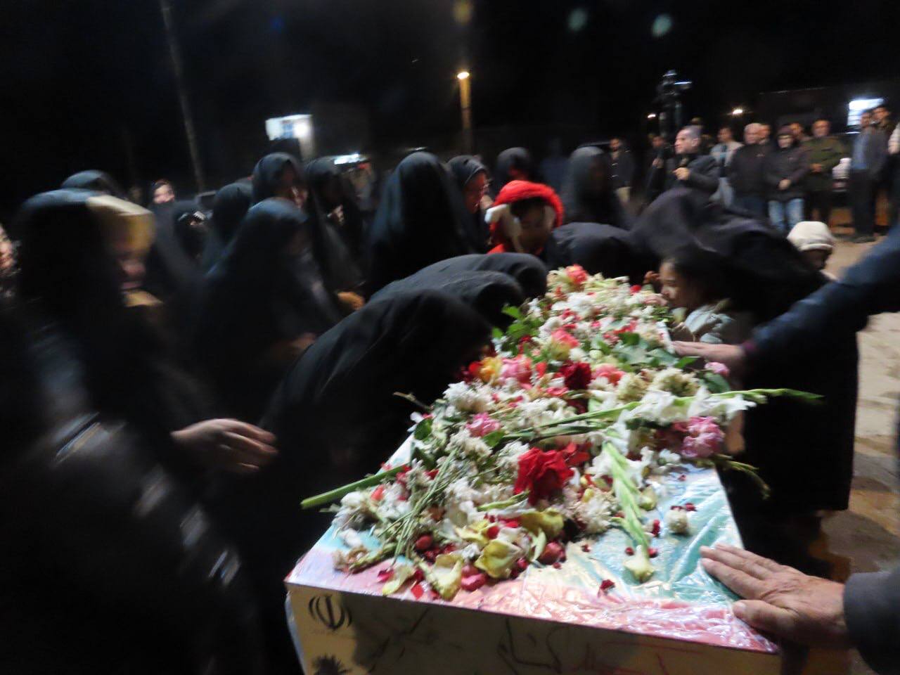 مراسم استقبال و تشییع شهید گمنام در روستای قنات میرزاجلیل