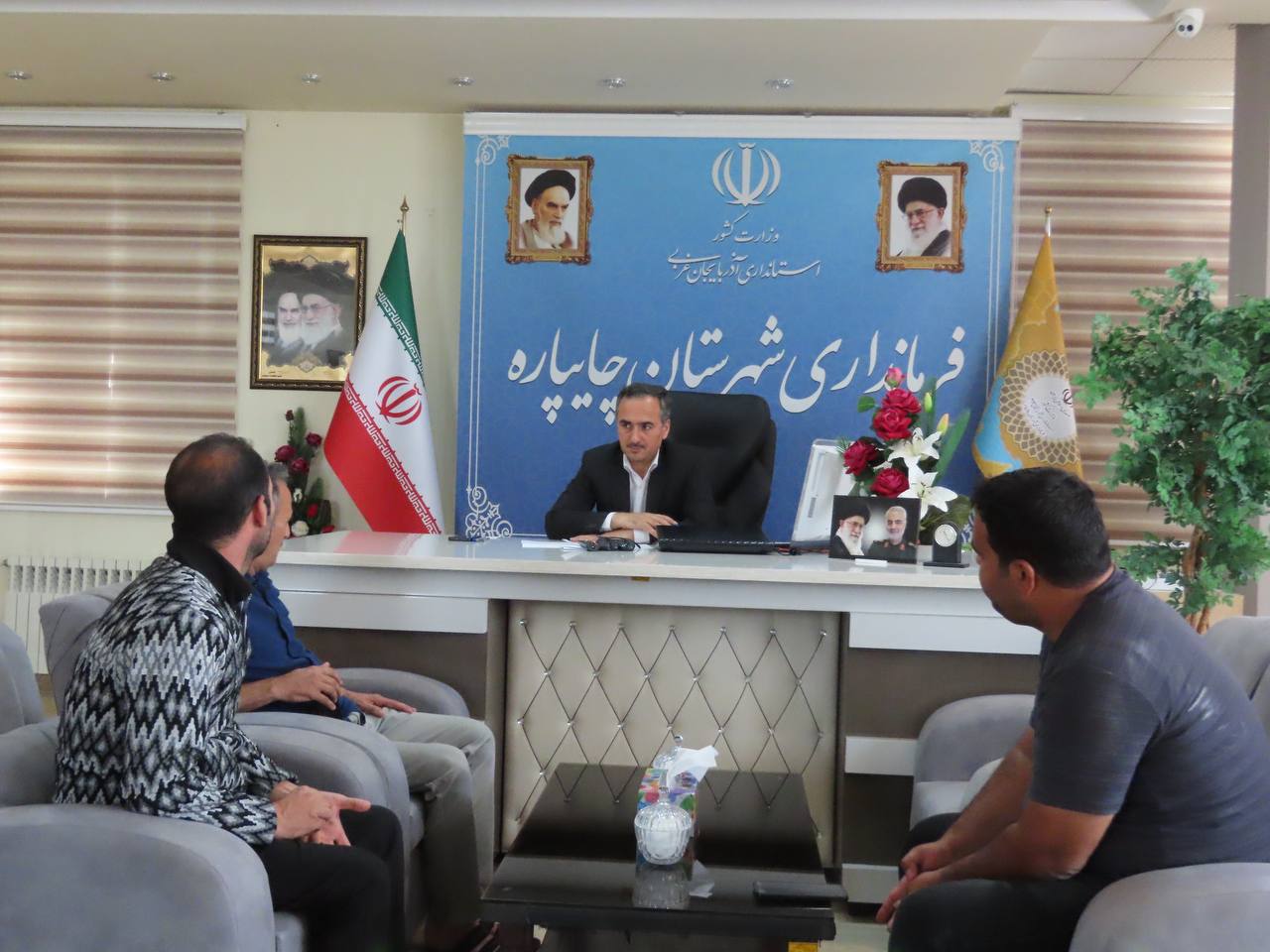 جلسه بررسی مشکلات نانواییهای آزادپز