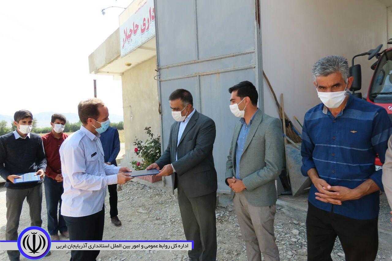 حضور فرماندار شهرستان چایپاره در آتشنشانی و خدمات ایمنی شهرداری در شهرستان چایپاره