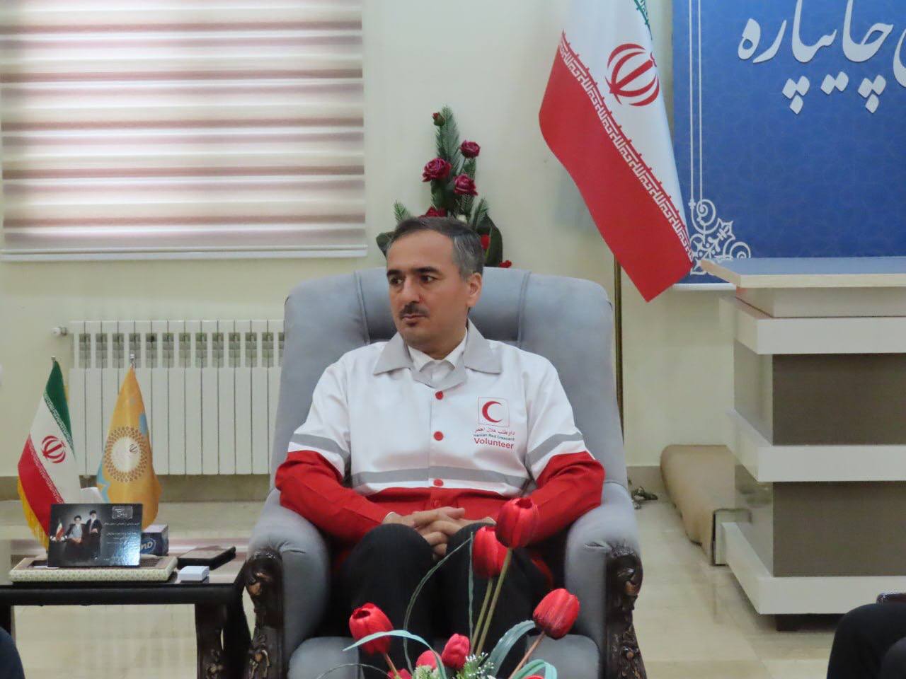 دیدار رییس و پرسنل جمعیت هلال احمر شهرستان با فرماندار چایپاره