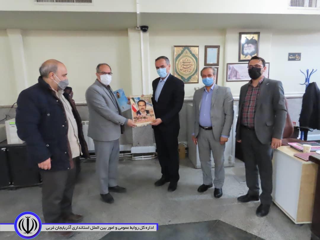 بازدید سرزده شکورزاده فرماندار شهرستان چایپاره از بانک ملی ایران