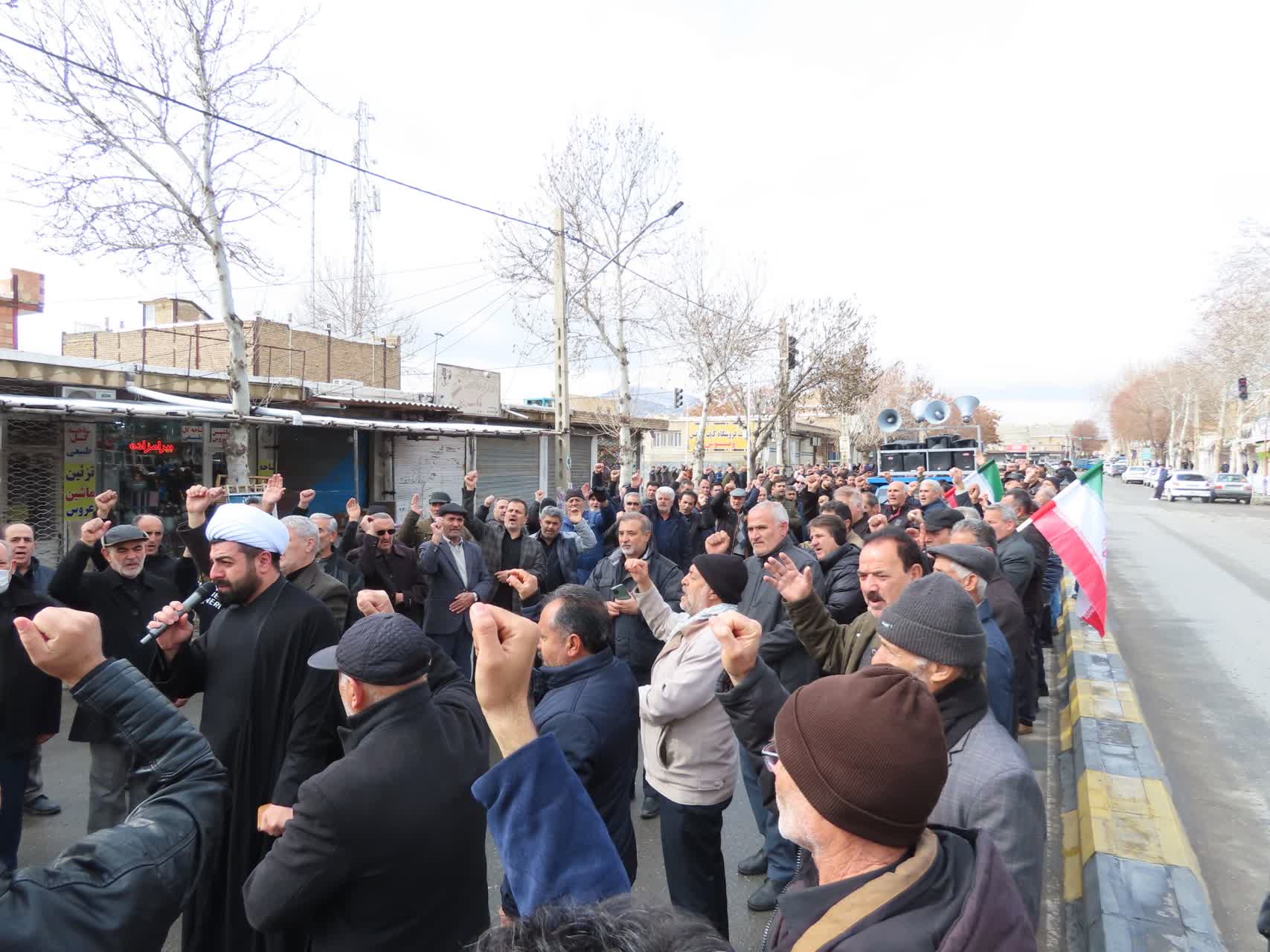 برگزاری مراسم عزاداری خیابانی و خروش حماسی مردم غیور چایپاره در سوگ شهادت قائد امت، حضرت آیت الله خامنه‌ای(قدس سره)