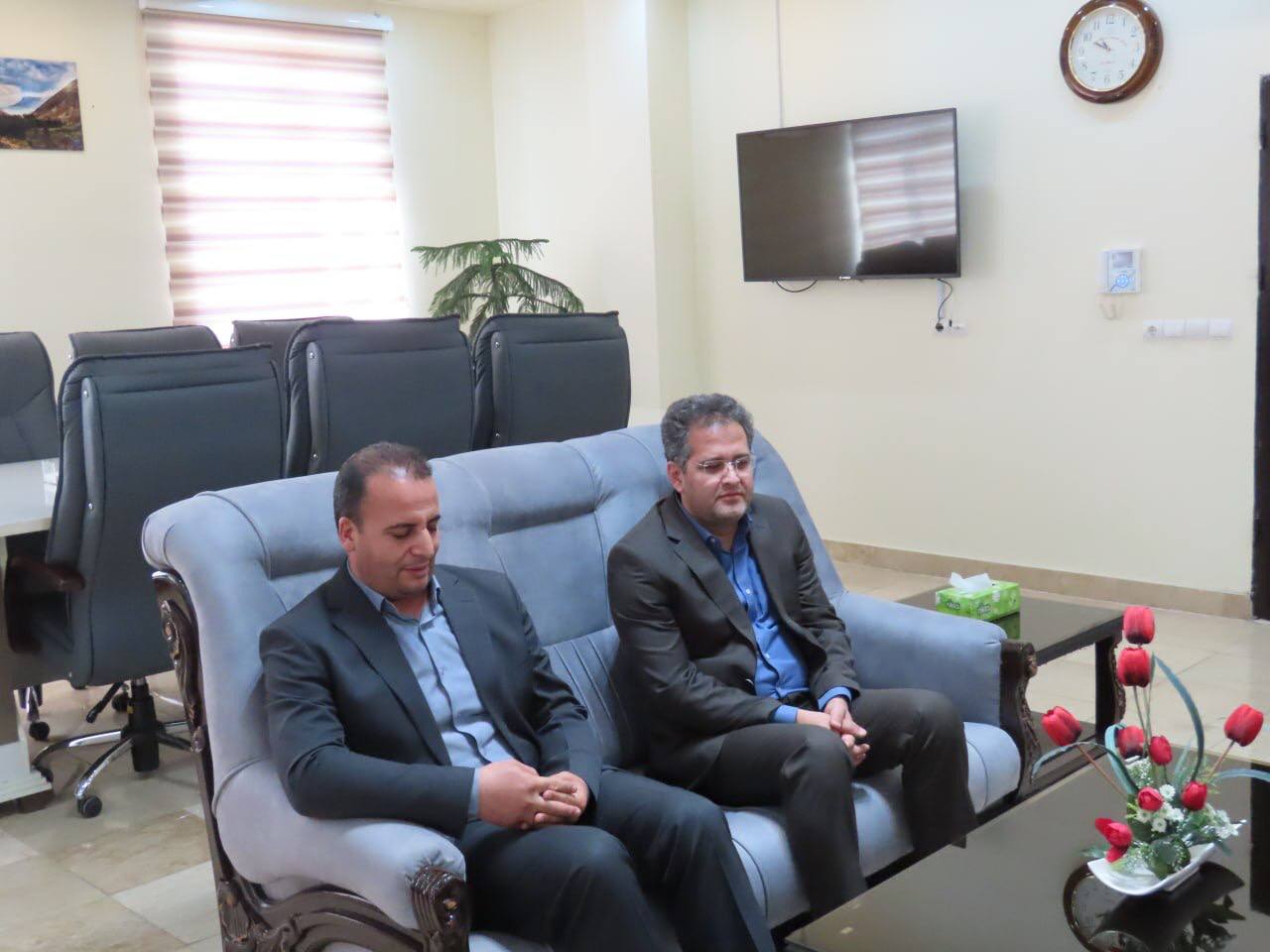 دیدار نوروزی روساء و مدیران دستگاه های اجرایی شهرستان با فرماندار چایپاره