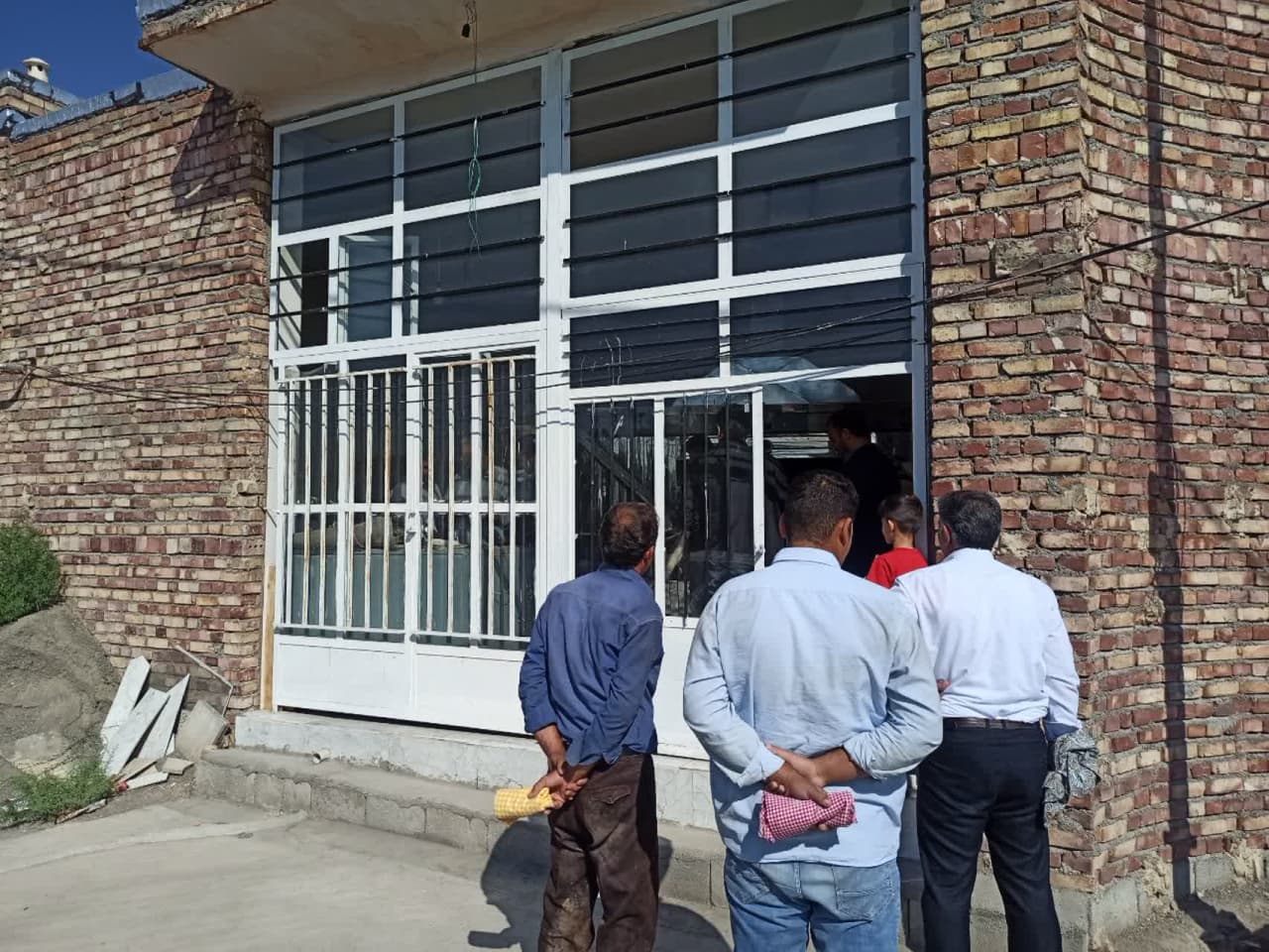 بازدید اعضای کارگروه آرد و نان از نانوایی های سطح شهرستان