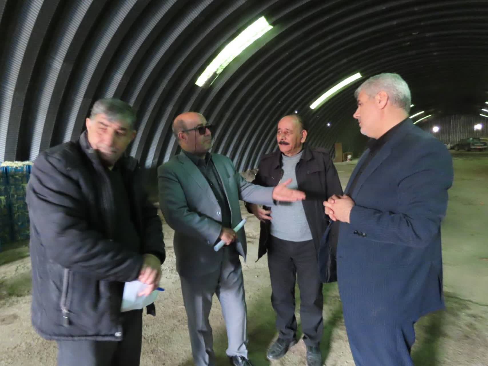 بازدید سرزده فرماندار چایپاره از میوه‌های تنظیم بازار شب عید شهرستان