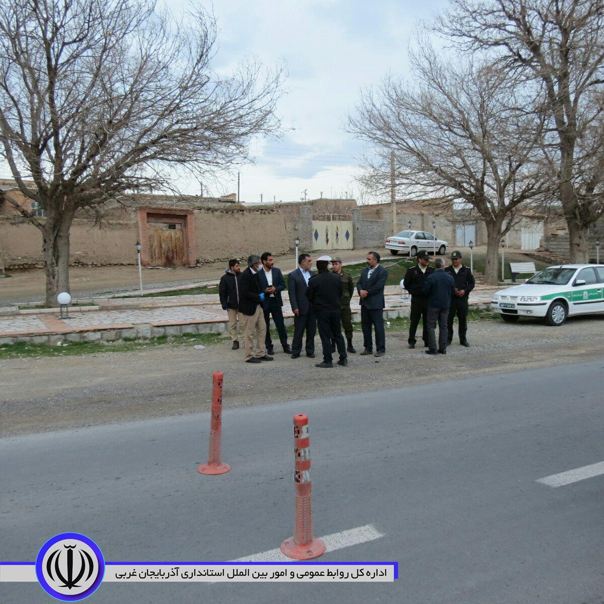 بازدید فرماندار و هیئت همراه از پایش میدانی اجرای طرح فاصله گذاری اجتماعی در شهرستان چایپاره
