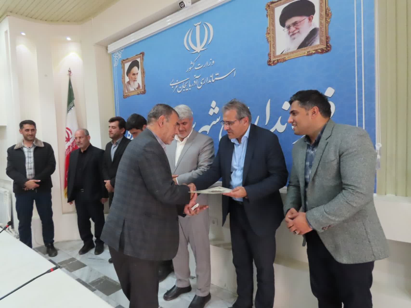 مراسم تجلیل از جامعه ورزشی شهرستان چایپاره