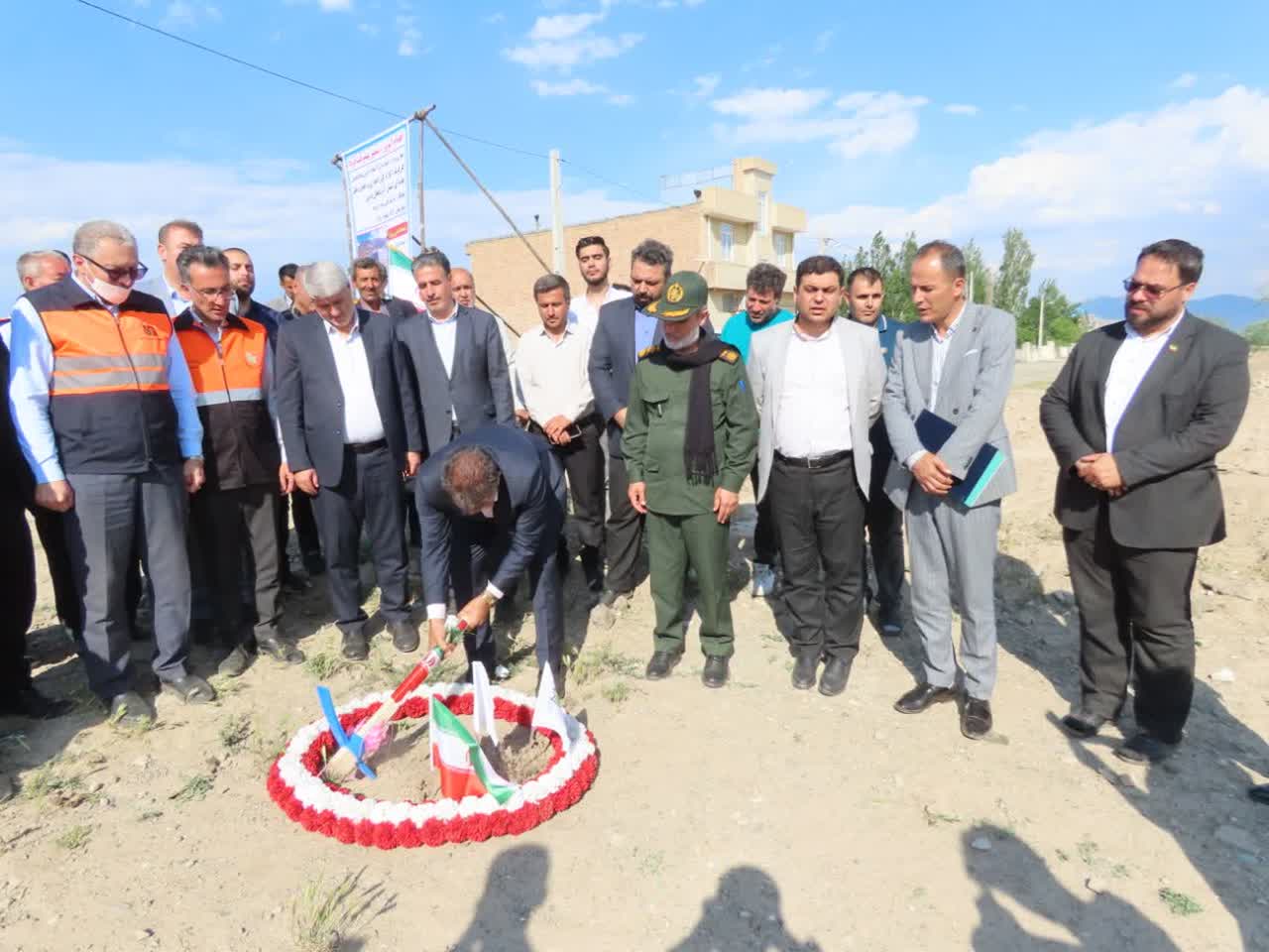 آغاز عملیات اجرایی پل 2 دهانه 8 متری هواشناسی