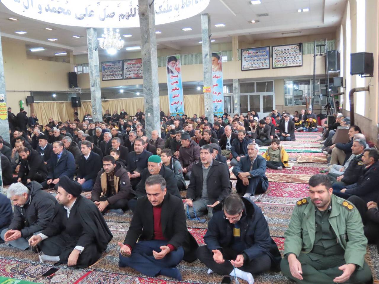 برگزاری نماز عبادی سیاسی جمعه شهرستان چایپاره به امامت حضرت حجت الاسلام و المسلمین دکتر محمد امین کریم پور