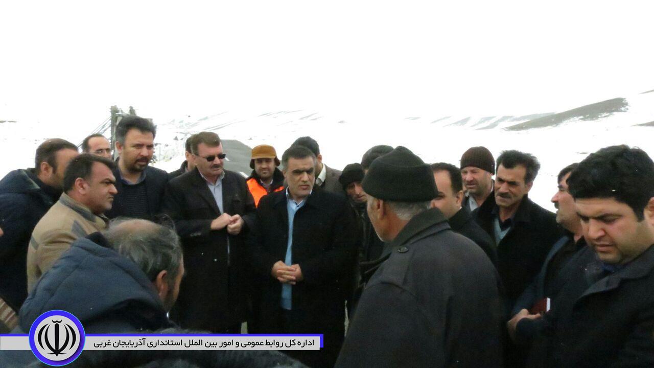 بازدید فرماندار ازروستای علی آباد بخش مرکزی شهرستان چایپاره