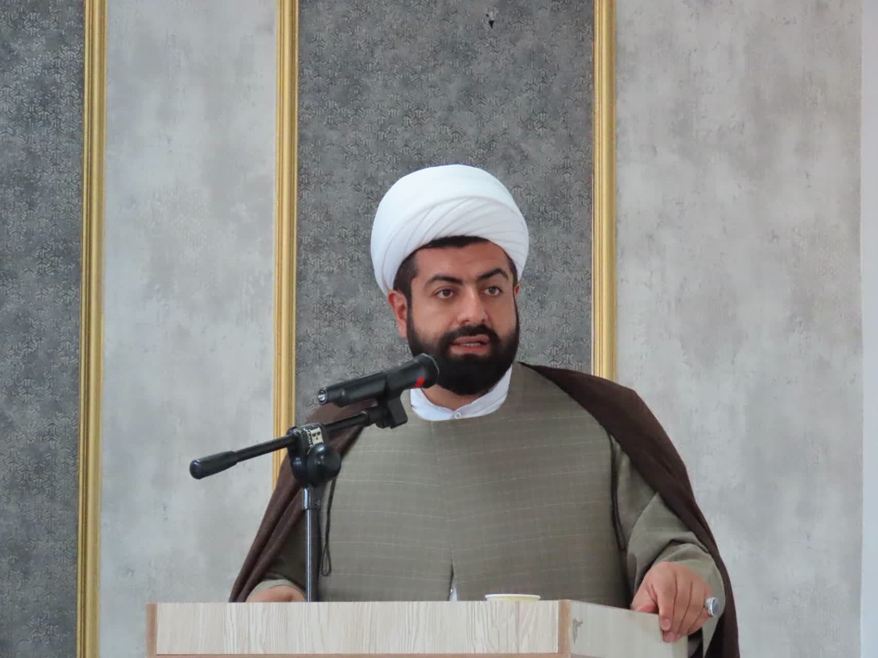 برگزاری همایش گردهمایی نخبگان شهرستان چایپاره