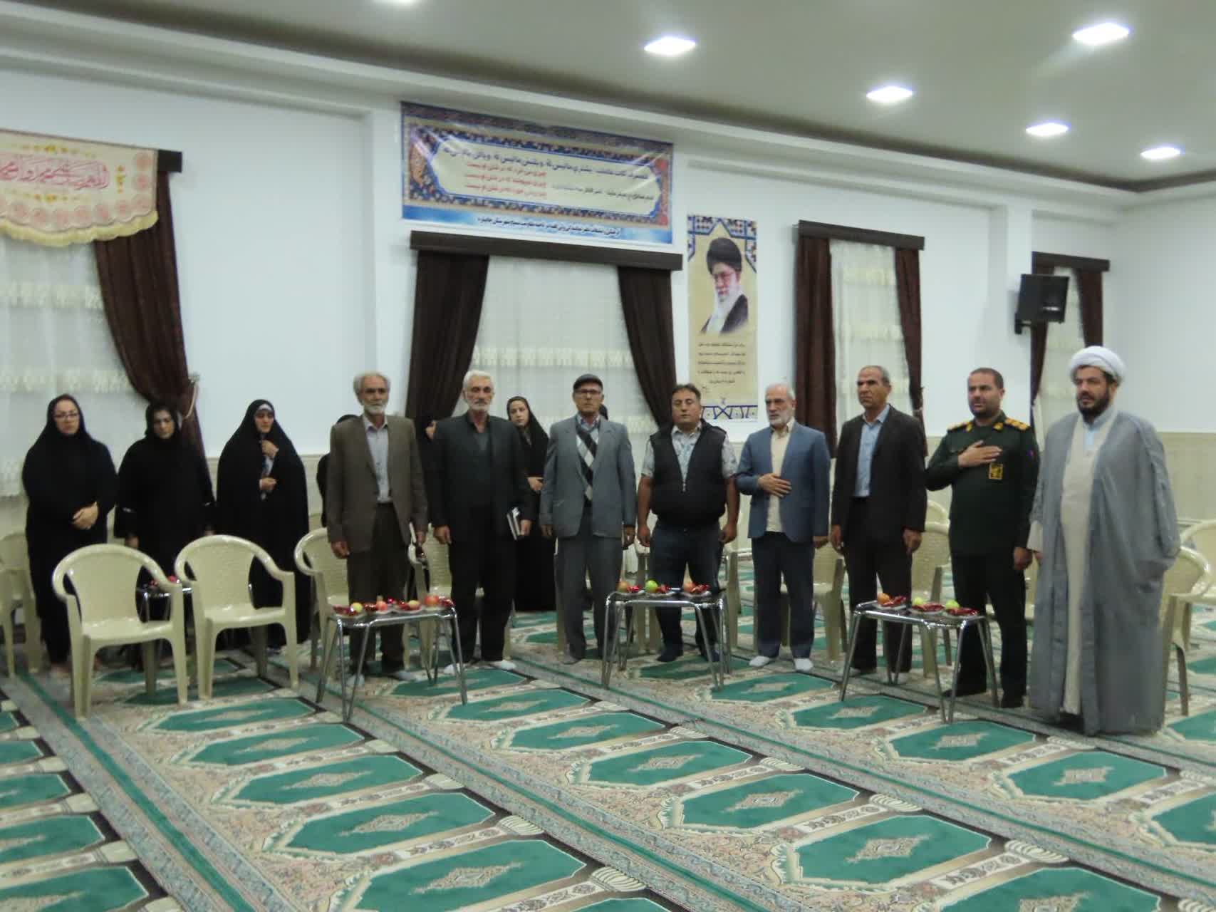 برگزاری مراسم شب شعر به مناسبت هفته دفاع مقدس