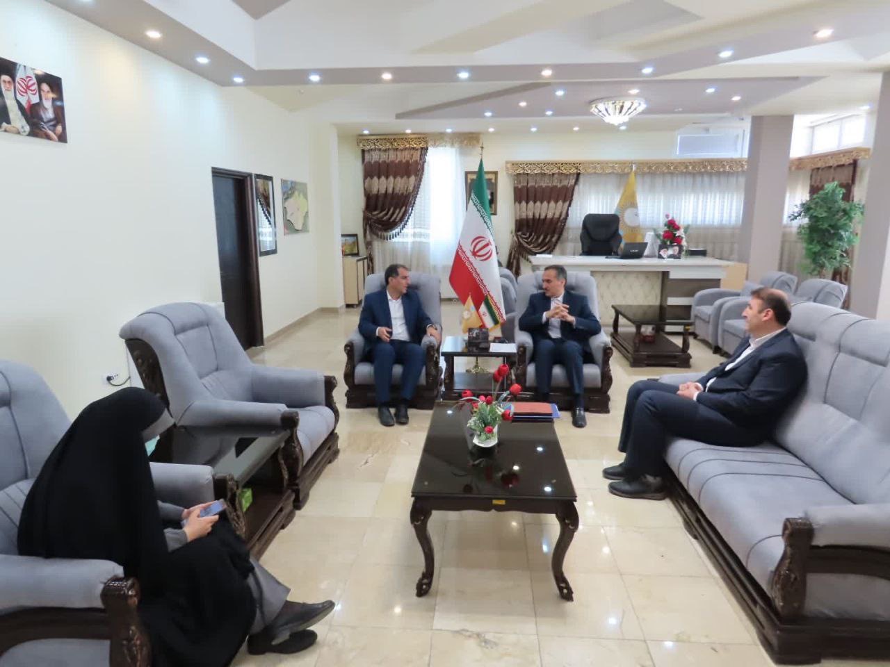 دیدار مدیر کل بنیاد مسکن استان آذربایجان غربی با فرماندار شهرستان چایپاره