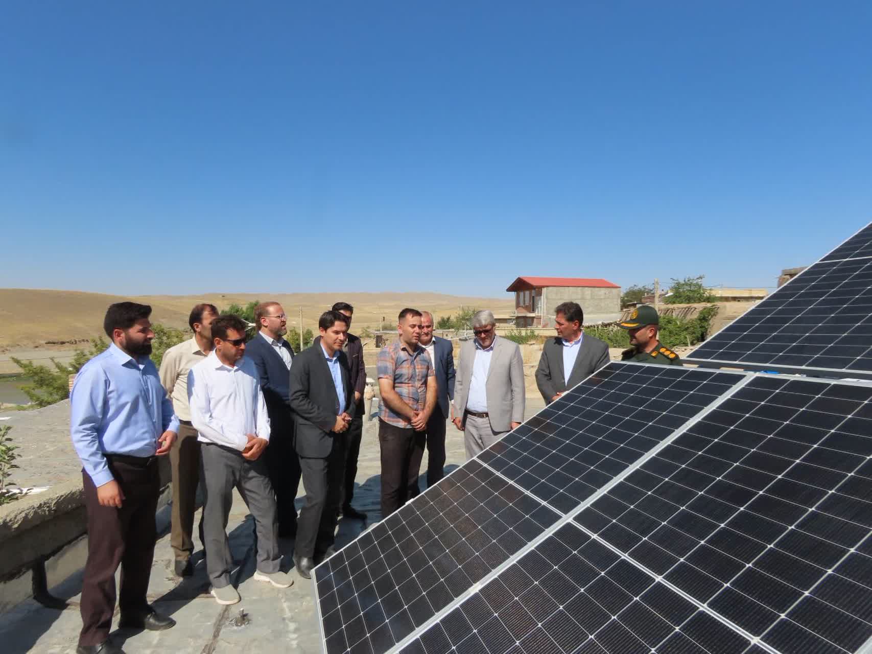 افتتاح طرح های اشتغال زایی کمیته امداد شهرستان چایپاره