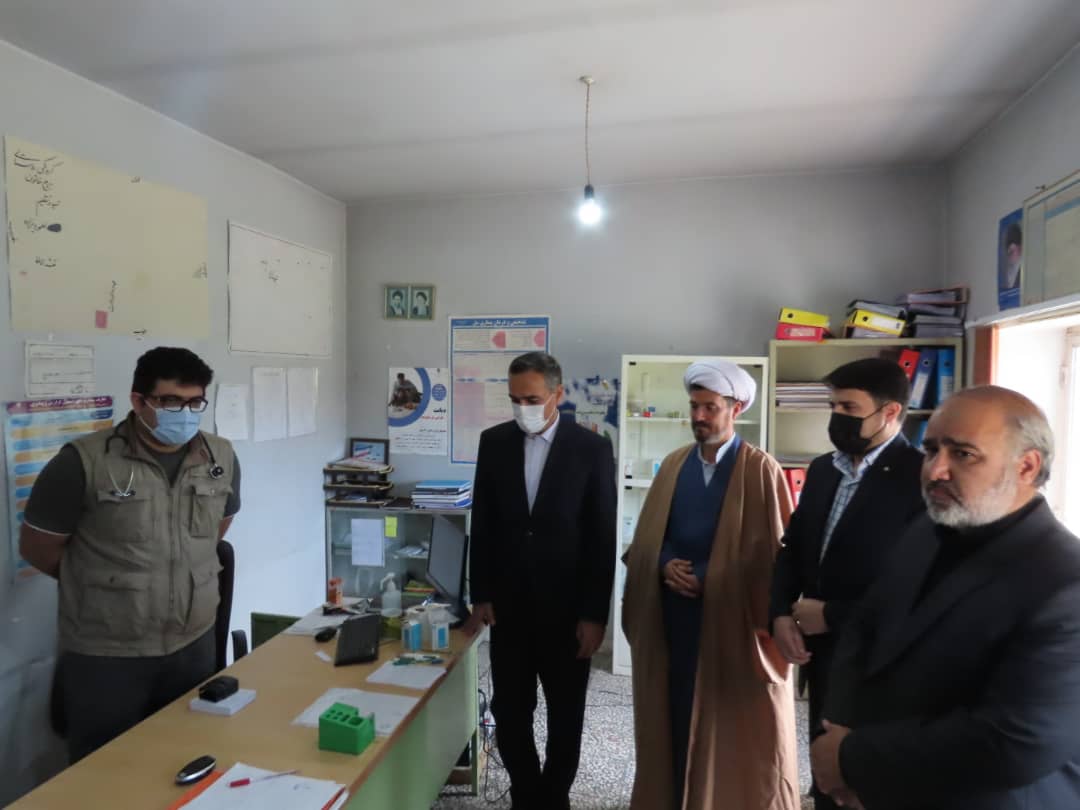 بازدید میدانی فرماندار شهرستان چایپاره از طرح ویژه سلامت در روستای تاج خاتون