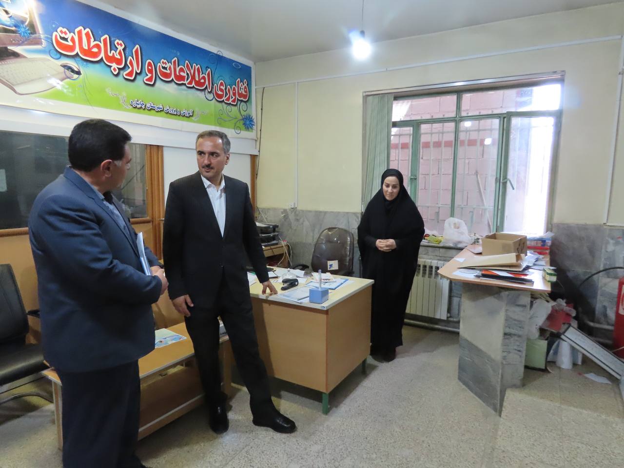 بازدید فرماندار چایپاره از مدیریت آموزش و پرورش