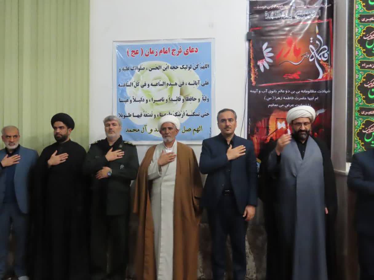 حضور فرماندار چایپاره در مراسم ایام فاطمیه در روستای خانقاه چورس