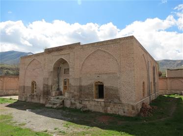 روستای تاریخی وگردشگری چورس