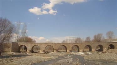 پل تاریخی کسیان