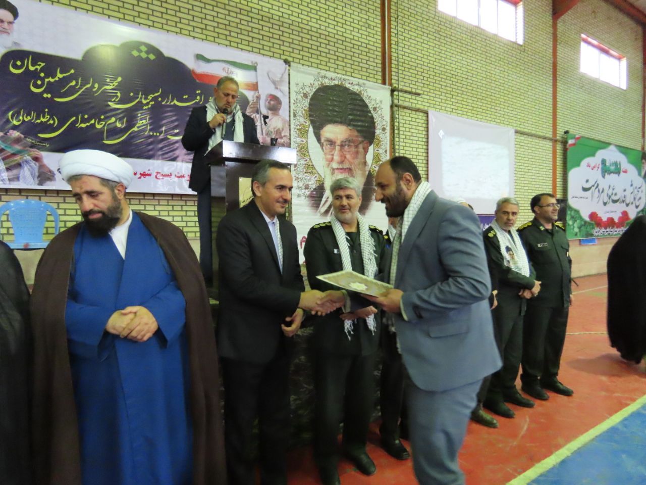 مراسم اجتماع بزرگ بسیجیان شهرستان چایپاره برگزار شد