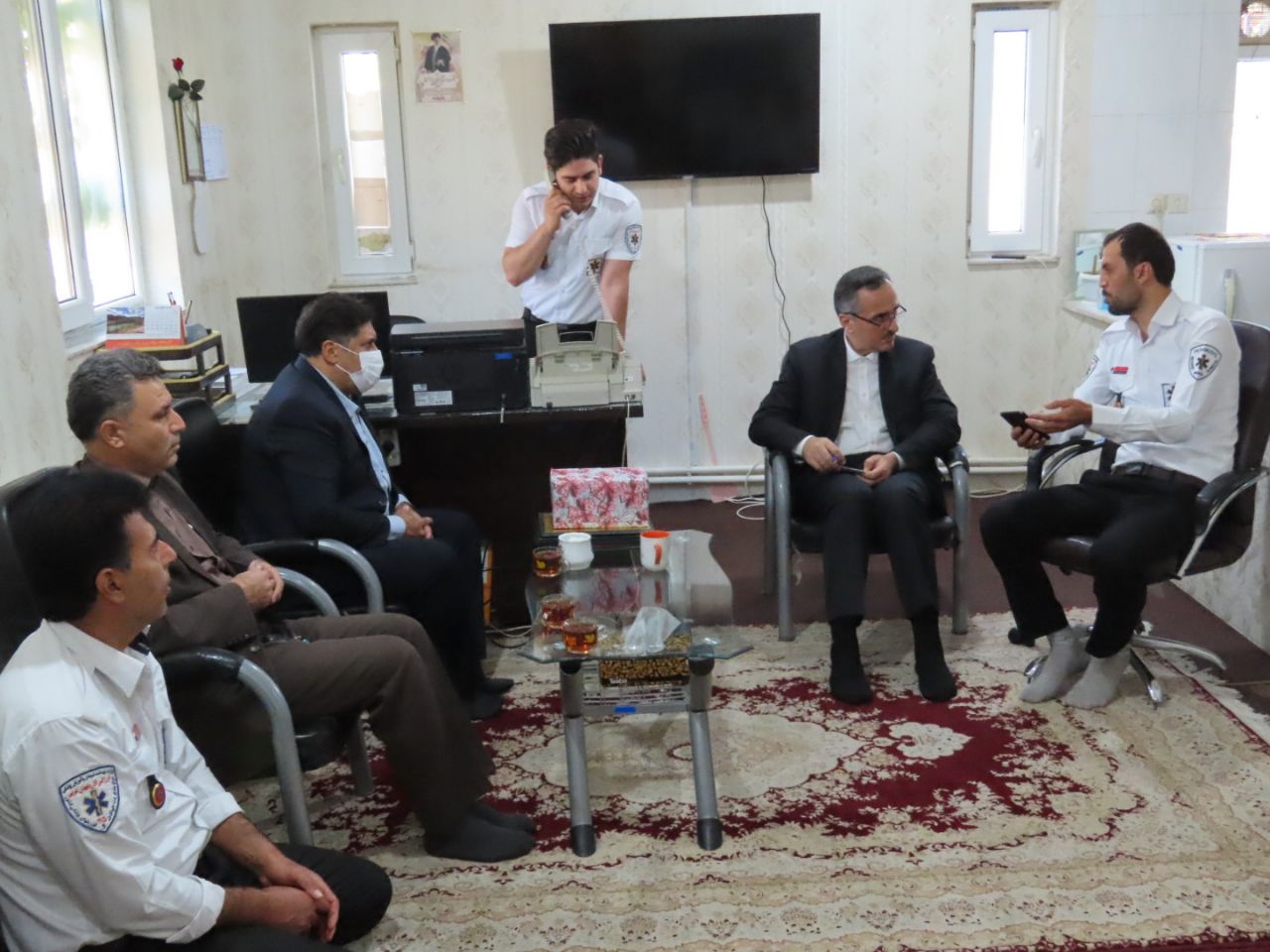 فرماندار شهرستان چایپاره از مرکز حوادث و فوریت های پزشکی بازدید کرد