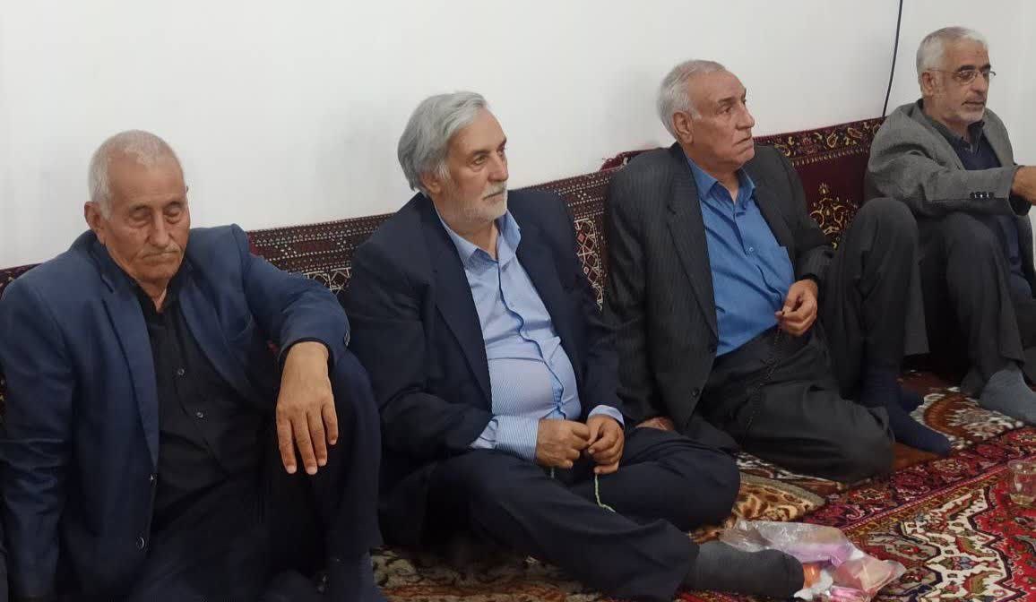 جشن میلاد خجسته امام رضا (ع) با حضور فرماندار در جمع نمازگزاران مسجد حضرت سیدالشهداء قره ضیاءالدین