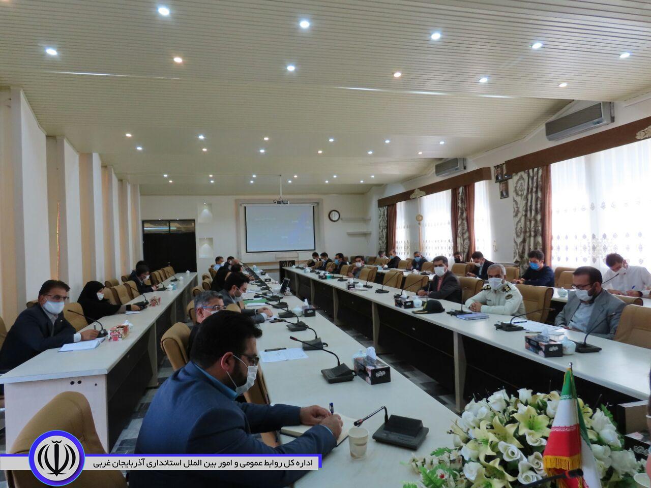 چهاردهمین جلسه ستاد پیشگیرے و مبارزه با ویروس کرونا درشهرستان چایپاره برگزارشد.