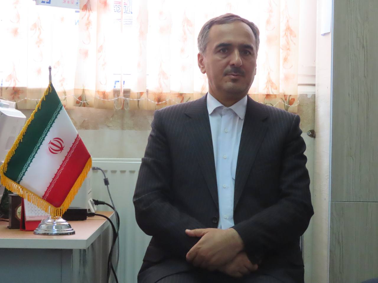 تبریک روز معلم به کادر آموزشی و پرورشی دبستان دخترانه خیرساز حاج اکبر قاسم زاده بیگجوان