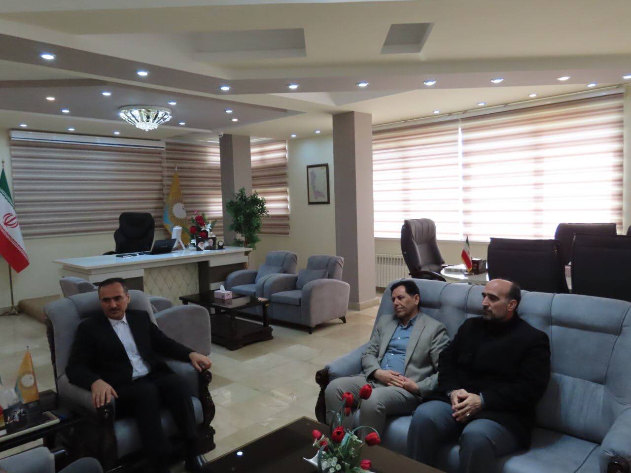 دیدار نوروزی روساء و مدیران دستگاه های اجرایی شهرستان با فرماندار چایپاره