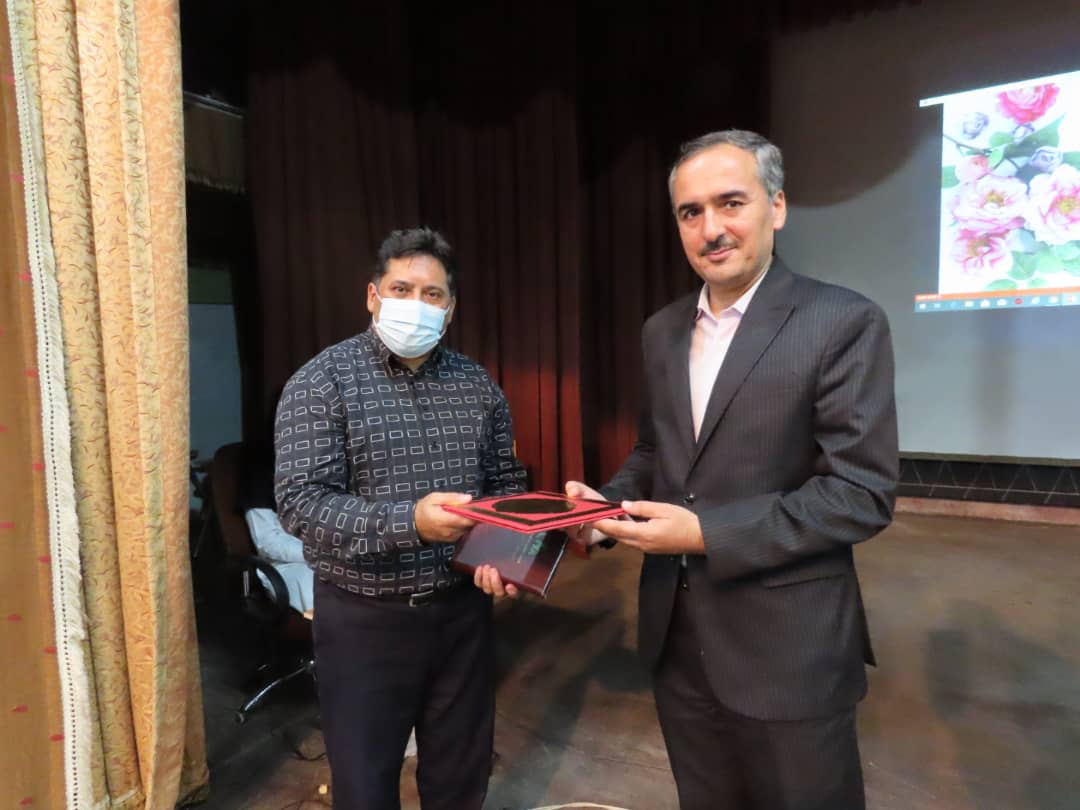 برگزاری جلسه اختتامیه اردوهای جهادی دانشجویان دانشگاه علوم پزشکی استان آذربایجان غربی در شهرستان چایپاره