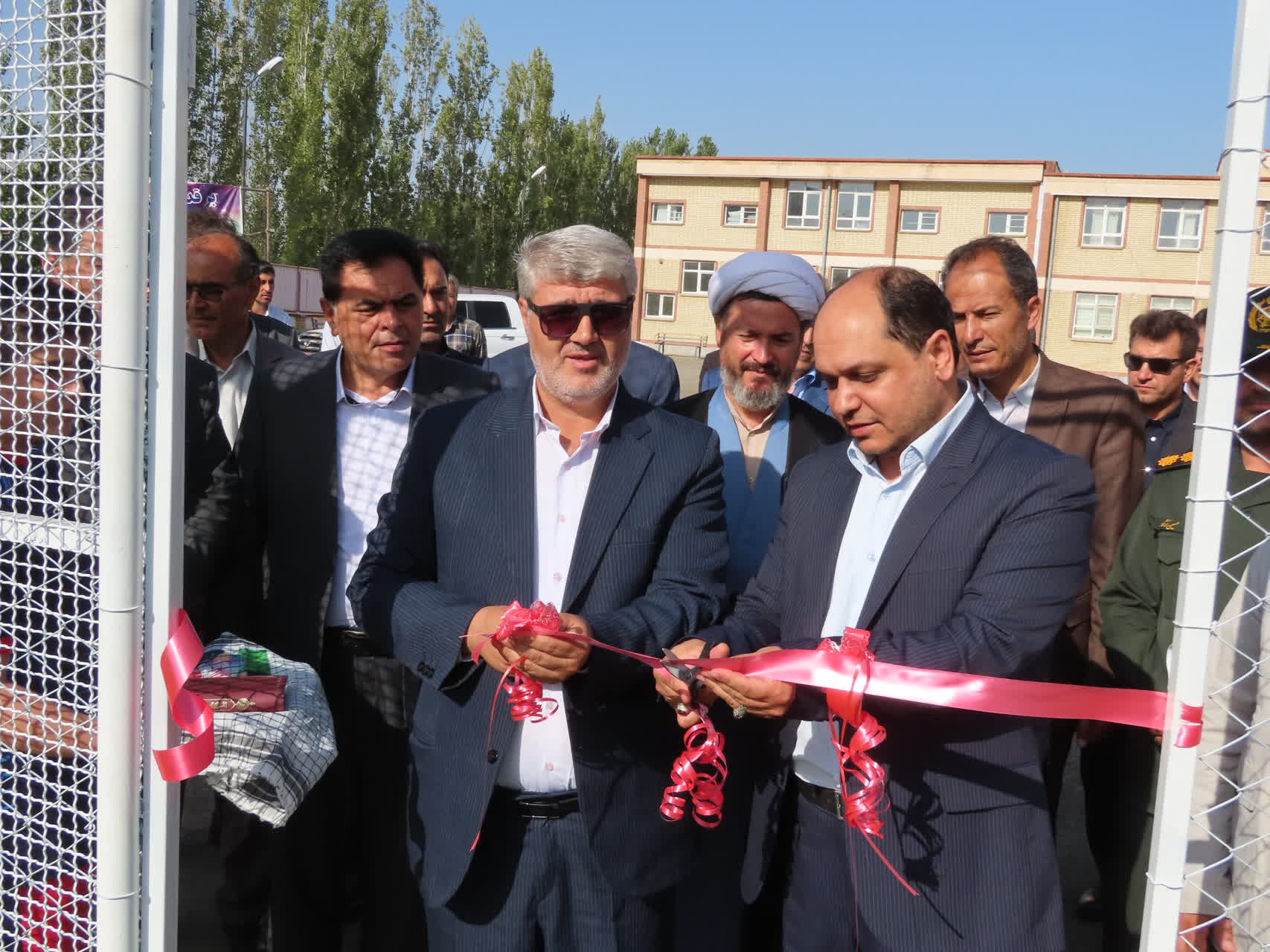 افتتاح فضای ورزشی روباز (چمن مصنوعی) دبیرستان شبانه روزی خلیج فارس