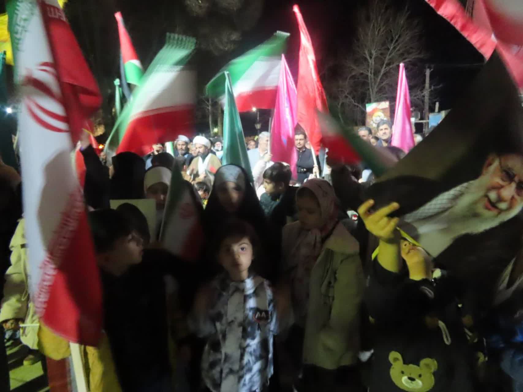 تداوم تجمع مردمی امت حزب الله چایپاره همزمان با سراسر کشور