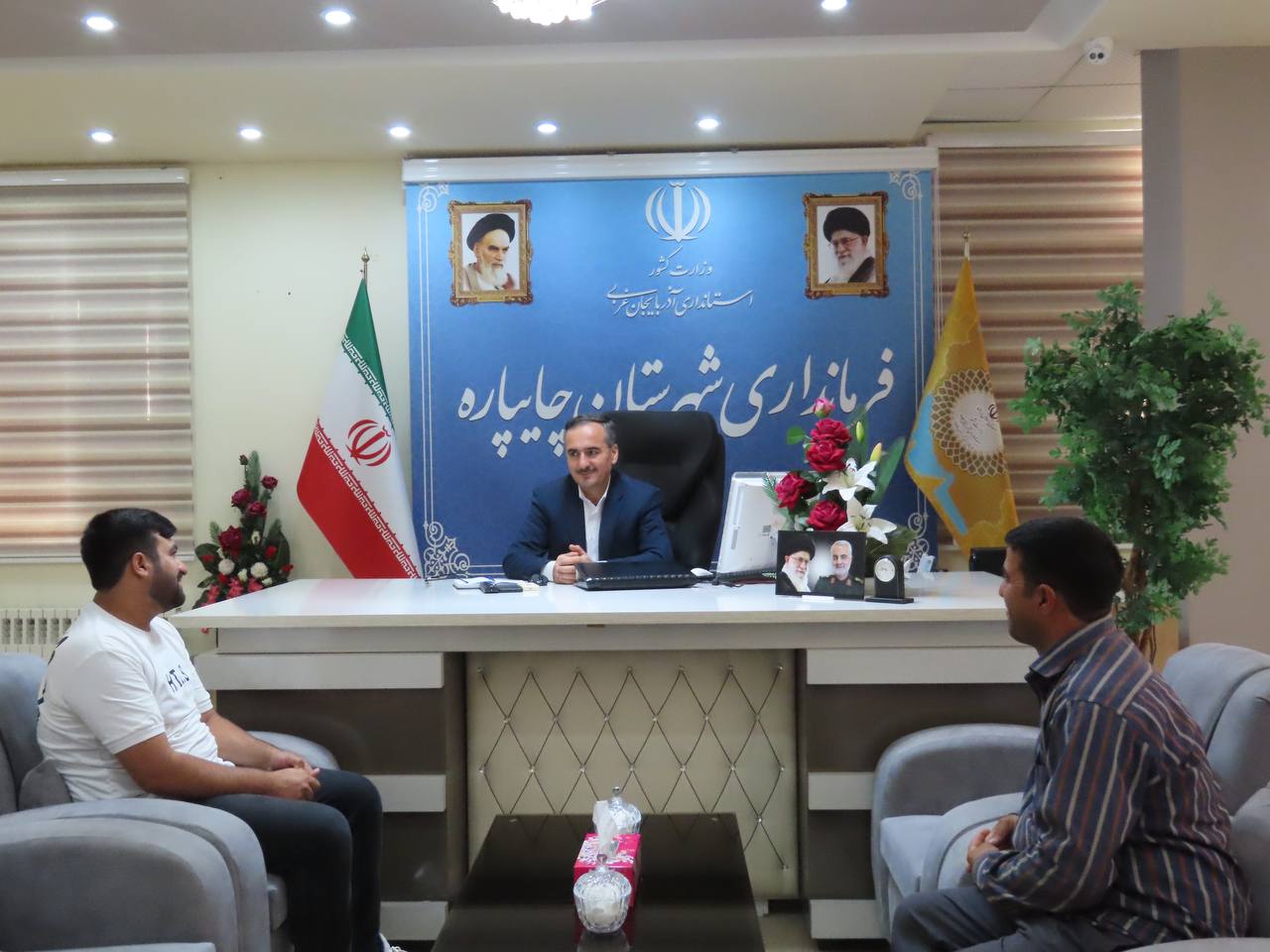 احصاء و بررسی مشکلات مردمی توسط نماینده عالی دولت در شهرستان چایپاره