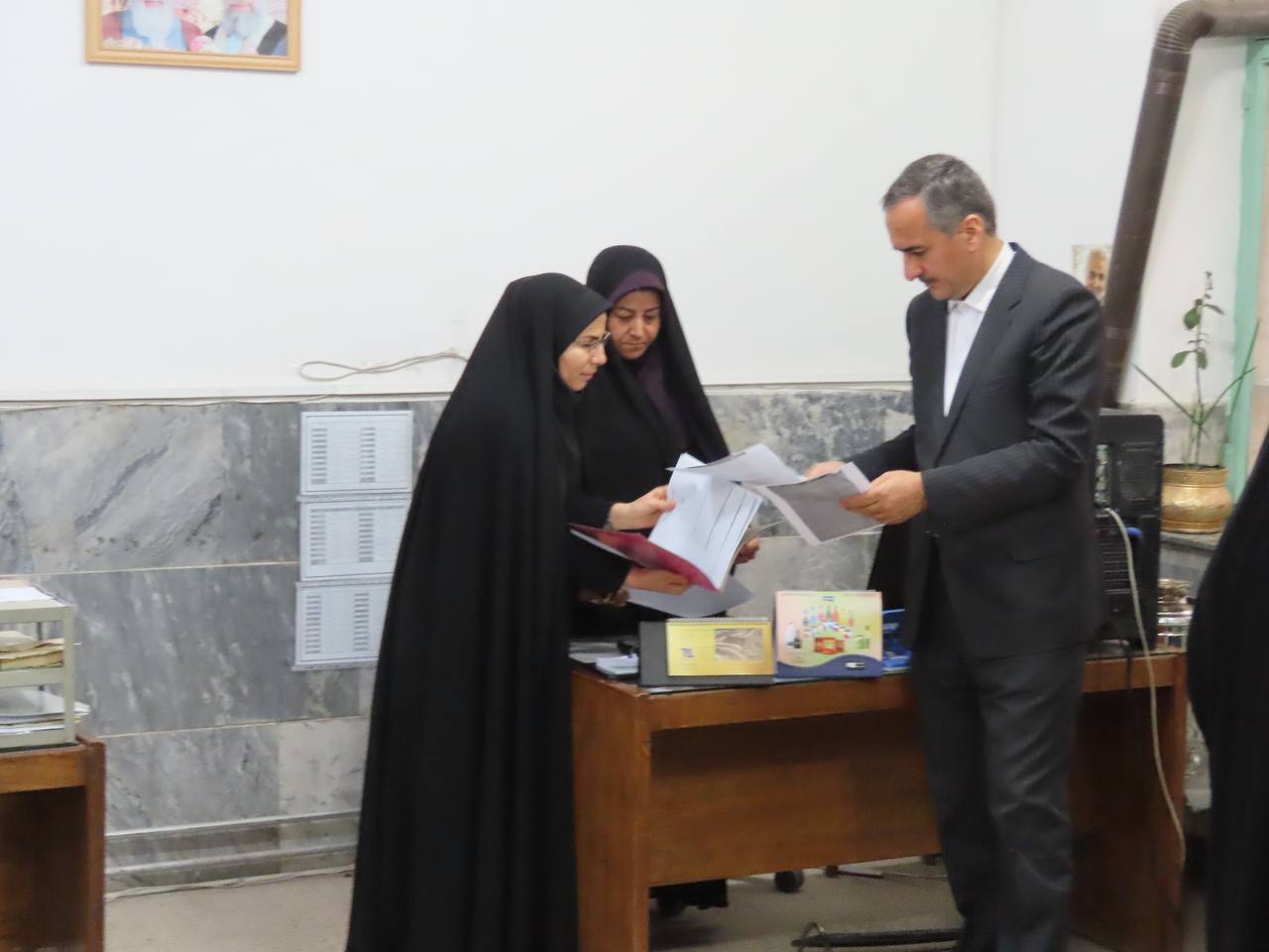 بازدید فرماندار چایپاره از مدیریت آموزش و پرورش