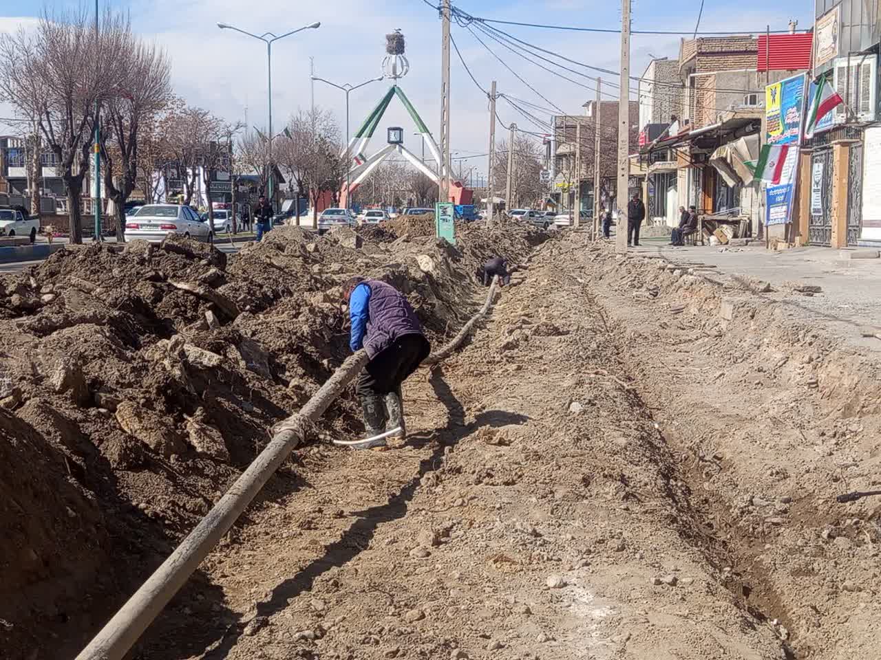 بازدید فرماندار چایپاره از پروژه‌های عمرانی شهرداری قره ضیاءالدین با هدف تسریع در روند اجرا